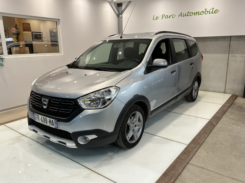 DACIA Lodgy 1.5 Blue dCi 115 ch Stepway 7 places 